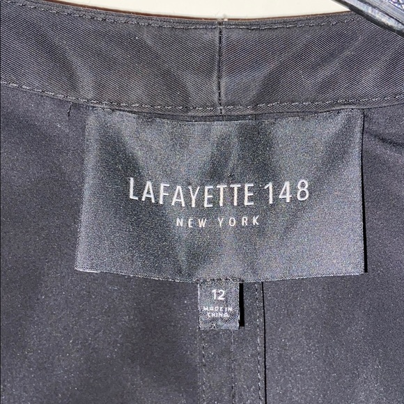 Trench style Windbreaker - Picture 4 of 12